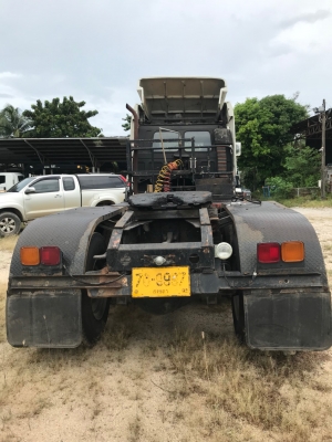 รถ10ล้อหัวลากยี่ห้อ ISUZU  รุ่น FXZ23KFY  240 แรงม้า  จดทะเบียนปี 2536