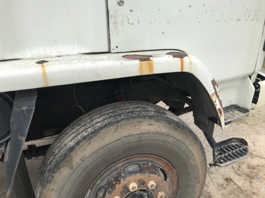 รถ10ล้อหัวลากยี่ห้อ ISUZU  รุ่น FXZ23KFY  240 แรงม้า  จดทะเบียนปี 2536