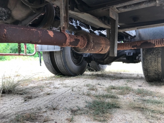 รถ10ล้อหัวลากยี่ห้อ ISUZU  รุ่น FXZ23KFY  240 แรงม้า  จดทะเบียนปี 2534