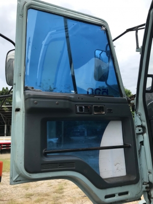 รถ10ล้อหัวลากยี่ห้อ ISUZU  รุ่น FXZ23KFY  240 แรงม้า  จดทะเบียนปี 2534
