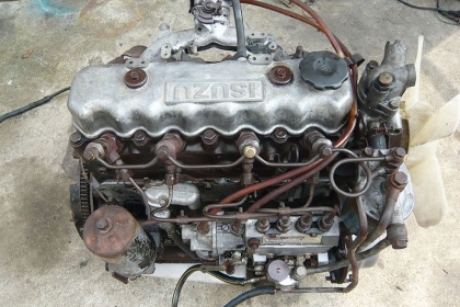 ขายเครื่องยนต์อีซูซุelf c240