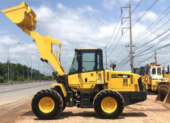 ขายรถตักล้อยาง KOMATSU WA150-5 แขนยาวพิเศษ นำเข้าเองจากญี่ปุ่น สภาพสวยพร้อมใช้ มีVDOการทำงานครับ ขายรถตักล้อยาง KOMATSU WA150-5 แขนยาวพิเศษ นำเข้าเองจากญี่ปุ่น สภาพสวยพร้อมใช้ มีVDOการทำงานครับ