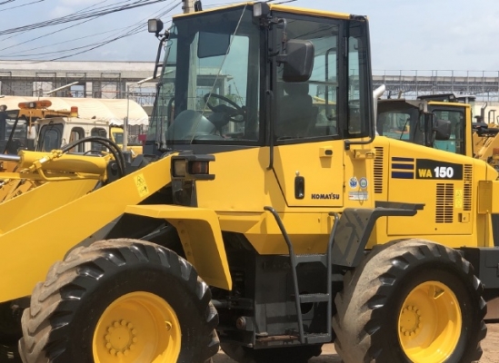 ขายรถตักล้อยาง KOMATSU WA150-5 แขนยาวพิเศษ นำเข้าเองจากญี่ปุ่น สภาพสวยพร้อมใช้ มีVDOการทำงานครับ ขายรถตักล้อยาง KOMATSU WA150-5 แขนยาวพิเศษ นำเข้าเองจากญี่ปุ่น สภาพสวยพร้อมใช้ มีVDOการทำงานครับ