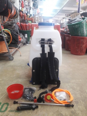 ปั๊มพ่นยา เครื่องพ่นยา แบตเตอรี่ 12v 12Amp ปั๊มพ่นยา เครื่องพ่นยา แบตเตอรี่ 12v 12Amp