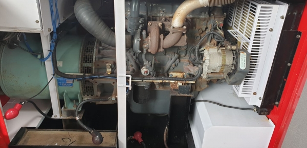 ขายเครื่องปั่นไฟมือสองจากญี่ปุ่นสภาพเดิมๆสวยๆ ราคาไม่แรง