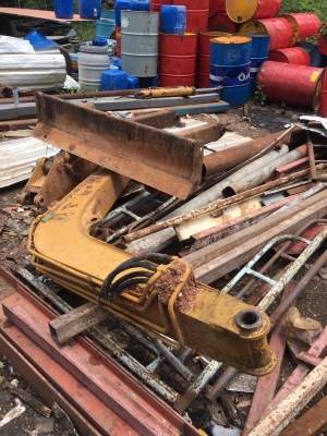 ขายเหมาชุดอุปกรณ์ PC40 โลละ25บาท 0816278866