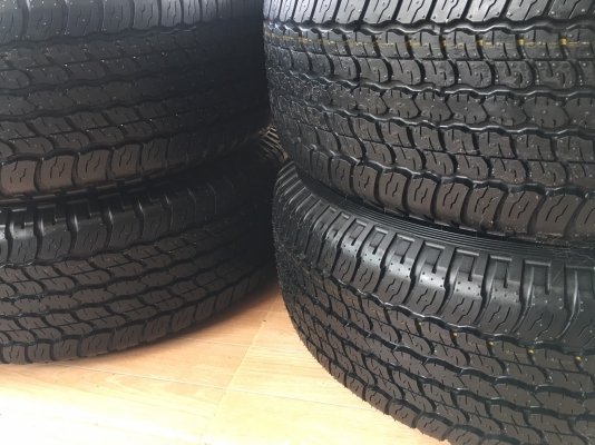 ล้อแม็กซ์ป้ายแดง ปาเจโรสปอร์ต 2019-2010 ยาง Toyo 265/60/18 ปี 19 เส้นสียังอยู่ชัดเจน