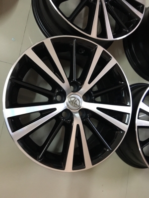 ล้อแม็กซ์ Toyota Altis 16 ทำสีดำปัดเงามาใหม่สวย
