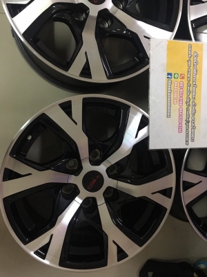 ล้อแม็กซ์ Vigo TRD V1 ขอบ 17 สภาพสวยๆ ทำสีปัดเงามาใหม่