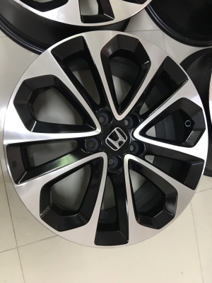 ล้อแม็กซ์ Honda Accord G9 ขอบ 18 สภาพทำสีปัดเงามาใหม่ ล้อแม็กซ์ Honda Accord G9 ขอบ 18 สภาพทำสีปัดเงามาใหม่