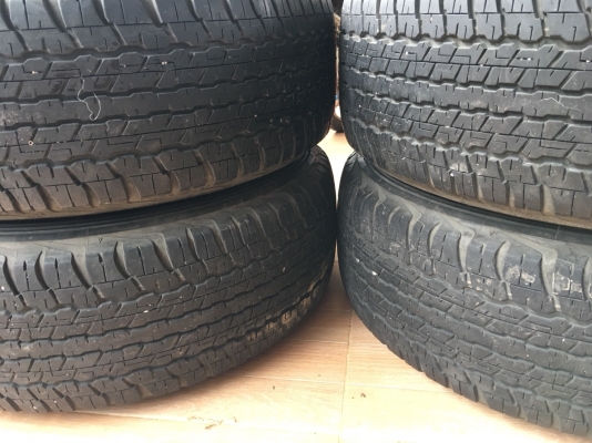 ล้อแม็กซ์ Vigo Champ 17 พร้อมยาง Dunlop 265/65/17 ปี 17