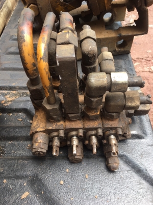 ปั้มคอนโทรลpc40พร้อมใช้งาน 6500บาท 0816278866