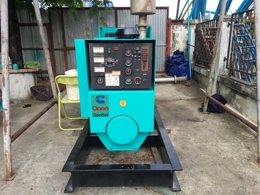 ขายเครื่องปั่นไฟ Cummin 125 KVA  380/220 Vac