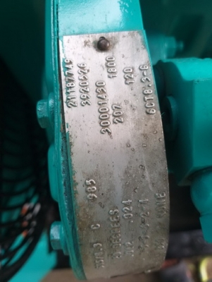 ขายเครื่องปั่นไฟ Cummin 125 KVA  380/220 Vac