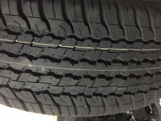 ล้อแม็กซ์ป้ายแดง Toyota Revo Rocco ขอบ18นิ้ว พร้อมยาง Dunlop AT25 ขนาด 265/60R18 ปี19 ล้อแม็กซ์ป้ายแดง Toyota Revo Rocco ขอบ18นิ้ว พร้อมยาง Dunlop AT25 ขนาด 265/60R18 ปี19