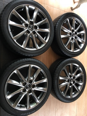 ล้อแม็กซ์ Mazda3 Skyactiv 18 พร้อมยาง Dunlop 215/45/18 ปี 17