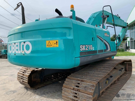PCC TRADER - รถขุดบูมยาว KOBELCO SK210LC-8 YQ12 สภาพสวยมากจากญี่ปุ่น PCC TRADER - รถขุดบูมยาว KOBELCO SK210LC-8 YQ12 สภาพสวยมากจากญี่ปุ่น