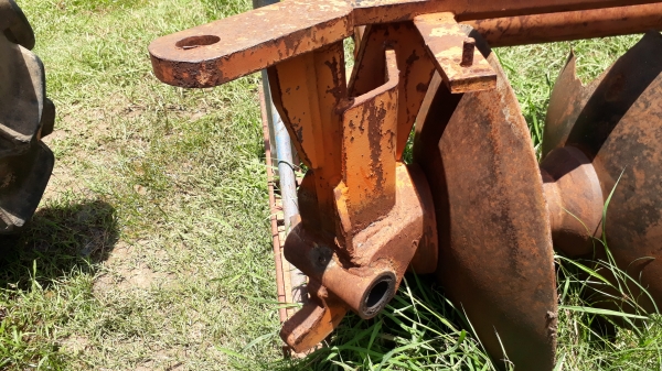 ขายตามสภาพ ผาล7 KK ติดมากับรถไถ Ford