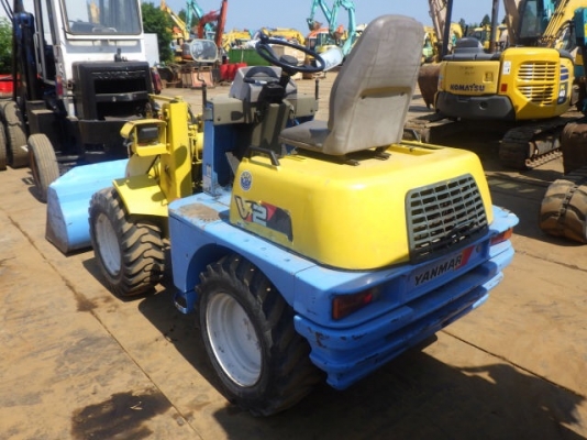 ขายรถตัก YANMAR V2 นำเข้าจากญี่ปุ่น พร้อมใช้งาน ติดต่อ 063-9316985 ID LINE : 0639316985 ครับ ขายรถตัก YANMAR V2 นำเข้าจากญี่ปุ่น พร้อมใช้งาน ติดต่อ 063-9316985 ID LINE : 0639316985 ครับ