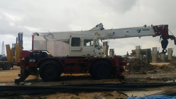 รถเครน4ล้อ TADANO รุ่นTR250M-5. 25. ตัน มีเอกสารเล่มทะเบียน รถพร้อมใช้ เครื่องดี ปั๊มดี สนใจโทร.081-3097045 รถเครน4ล้อ TADANO รุ่นTR250M-5. 25. ตัน มีเอกสารเล่มทะเบียน รถพร้อมใช้ เครื่องดี ปั๊มดี สนใจโทร.081-3097045