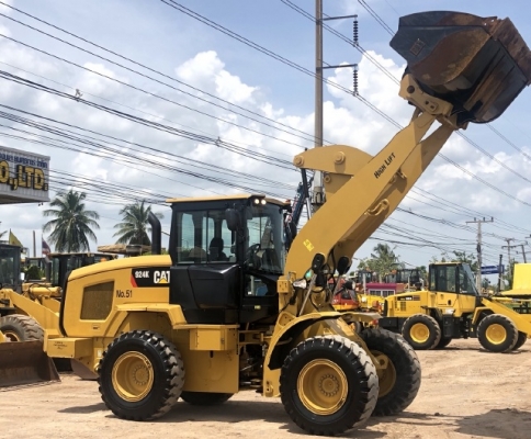 ขายรถตักล้อยาง CAT 924K ปี 2014 แขนยาวพิเศษ นำเข้าเองจากญี่ปุ่น สภาพสวยพร้อมใช้งาน มีVDOการทำงานครับ ขายรถตักล้อยาง CAT 924K ปี 2014 แขนยาวพิเศษ นำเข้าเองจากญี่ปุ่น สภาพสวยพร้อมใช้งาน มีVDOการทำงานครับ