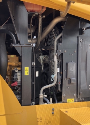 ขายรถตักล้อยาง CAT 924K ปี 2014 แขนยาวพิเศษ นำเข้าเองจากญี่ปุ่น สภาพสวยพร้อมใช้งาน มีVDOการทำงานครับ ขายรถตักล้อยาง CAT 924K ปี 2014 แขนยาวพิเศษ นำเข้าเองจากญี่ปุ่น สภาพสวยพร้อมใช้งาน มีVDOการทำงานครับ