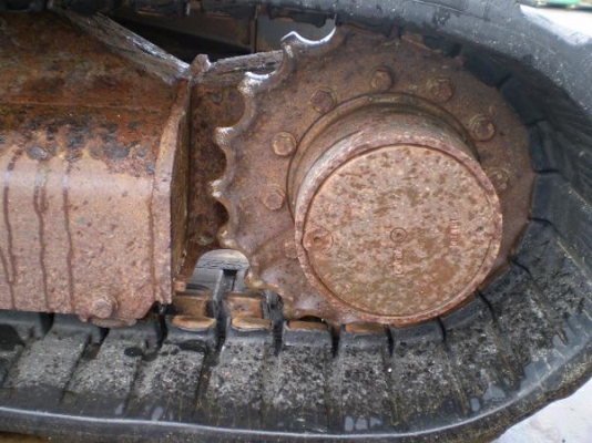 ขายรถขุด KOMATSU รุ่นPC40 MR-1  มีตู้เก๋ง