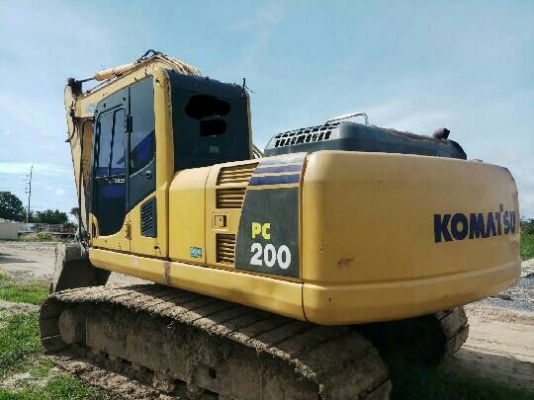 ขาย KOMATSU PC200-8A ปี49 10,000ชม.ไฟครบ เอวแน่น แอร์เย็นเอกสารเล่มทะเบียนราคา 1,050,000