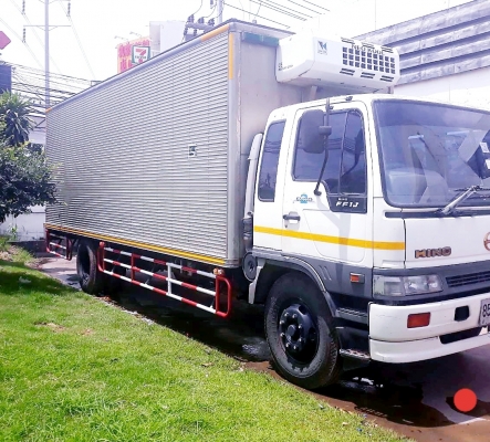 .หกล้อ อิซูชุ NPR130โบว์ ยาว5ม.แอร์ เครืองดี แคขชีสวย ยาง8.25 รถสวยสภาพดีพร้อมใช้งาน ทะเบียนพร้อมโอน