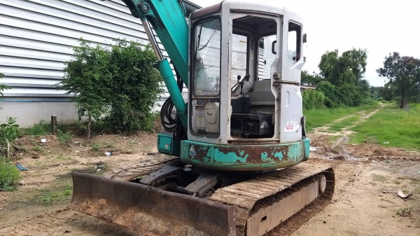 ขายรถ แบคโฮ IHI65UU ติดคิบไม้