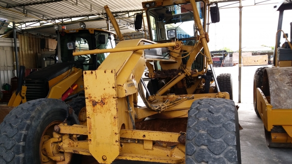 #ขายเลิกกิจการ# เหมาหรือแยก มี4รายการ 1.รถเกรดCat160H2คัน2.รถบดCatCs533E 3.รถหน้าตักหลังขุด Cat422ตู้เก๋งแอร์ #ขายเลิกกิจการ# เหมาหรือแยก มี4รายการ 1.รถเกรดCat160H2คัน2.รถบดCatCs533E 3.รถหน้าตักหลังขุด Cat422ตู้เก๋งแอร์