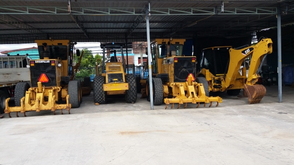 #ขายเลิกกิจการ# เหมาหรือแยก มี4รายการ 1.รถเกรดCat160H2คัน2.รถบดCatCs533E 3.รถหน้าตักหลังขุด Cat422ตู้เก๋งแอร์ #ขายเลิกกิจการ# เหมาหรือแยก มี4รายการ 1.รถเกรดCat160H2คัน2.รถบดCatCs533E 3.รถหน้าตักหลังขุด Cat422ตู้เก๋งแอร์