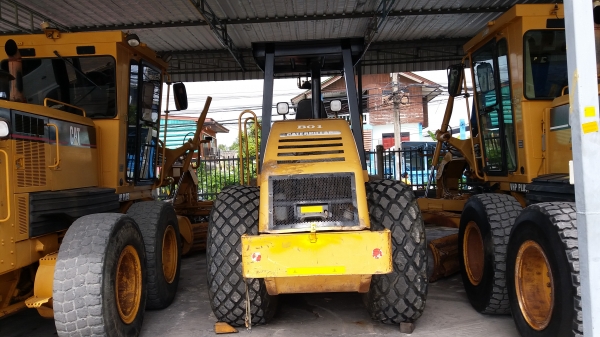 #ขายเลิกกิจการ# เหมาหรือแยก มี4รายการ 1.รถเกรดCat160H2คัน2.รถบดCatCs533E 3.รถหน้าตักหลังขุด Cat422ตู้เก๋งแอร์ #ขายเลิกกิจการ# เหมาหรือแยก มี4รายการ 1.รถเกรดCat160H2คัน2.รถบดCatCs533E 3.รถหน้าตักหลังขุด Cat422ตู้เก๋งแอร์