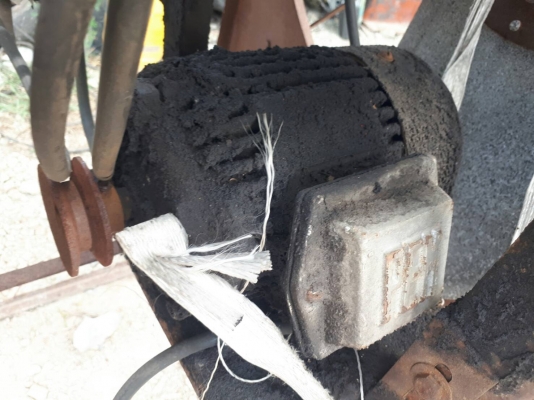 ขาย พัลมโรงงาน พัดลมอุตสาหกรรม ใบพัด 35 นิ้ว พร้อมมอเตอร์ ไฟ 3 เฟส ขาย พัลมโรงงาน พัดลมอุตสาหกรรม ใบพัด 35 นิ้ว พร้อมมอเตอร์ ไฟ 3 เฟส