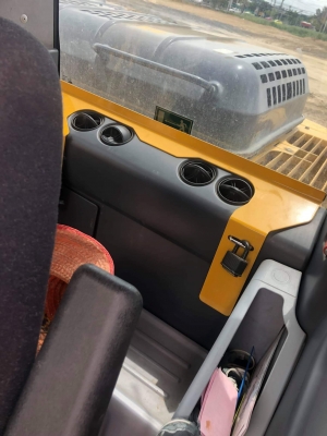 Komatsu 160LC-8 รถปี16 กล้องหลังจอเหลือง ตัวสุดท้าย ใช้งาน7000ช.มเล่มทะเบียนเจ้าของขายเอง