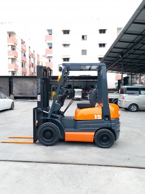 ขายรถยกโฟร์คลิฟท์ยี่ห้อToyota6fd15 ดีเซล ขายรถยกโฟร์คลิฟท์ยี่ห้อToyota6fd15 ดีเซล