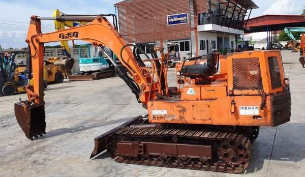 ขายด่วนรถแบคโฮKUBOTAคูโบต้าKH30เทียบเท่าPC30เครื่องคูโบต้า3สูบปั่มแรงรถนอกเพิ่งนำเข้ามาใหม่ยังไม่เคยใช้งานในเมืองไทยเลย