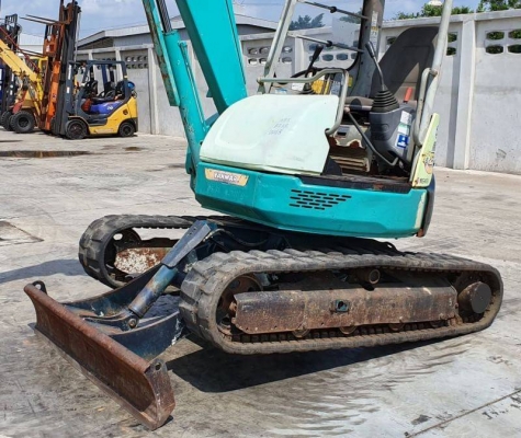 ขายด่วนถูกๆ325,000บาทรถแบคโฮยันม่าB30-5เทียบเท่าPC30น้ำหนัก3ตันรถนอกเพิ่งนำเข้ามายังไม่เคยใช้งานในเมืองไทยเลย