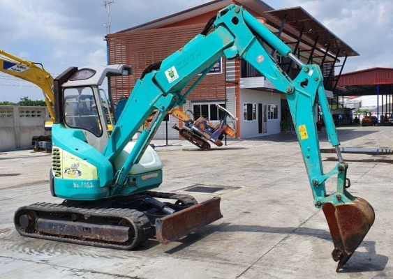 ขายด่วนถูกๆ325,000บาทรถแบคโฮยันม่าB30-5เทียบเท่าPC30น้ำหนัก3ตันรถนอกเพิ่งนำเข้ามายังไม่เคยใช้งานในเมืองไทยเลย