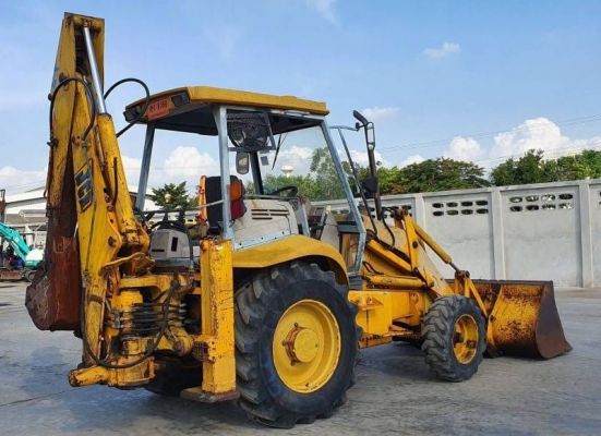 ขายด่วนรถตักJCBตักหน้าขุดหลัง3CXขนาดใหญ่7ตันตัก2.5คิวยกสูง3เมตรเกียร์ทอร์คเครื่องดีเซล4สูบปั้มแรงรถเพื่งนำเข้า