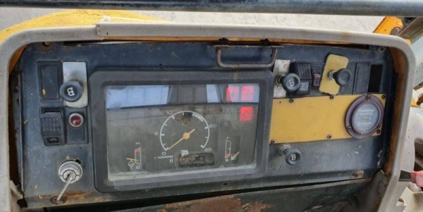 ขายด่วนรถตักJCBตักหน้าขุดหลัง3CXขนาดใหญ่7ตันตัก2.5คิวยกสูง3เมตรเกียร์ทอร์คเครื่องดีเซล4สูบปั้มแรงรถเพื่งนำเข้า