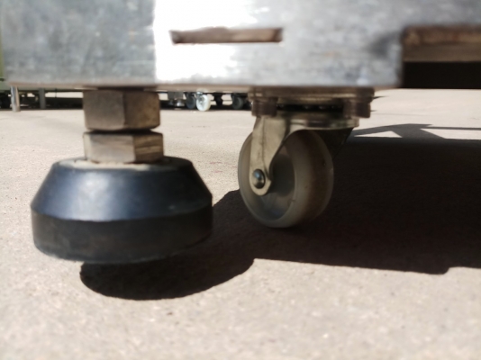 โครงโต๊ะสแตนเลส ขนาด 51x60x60 ซม.