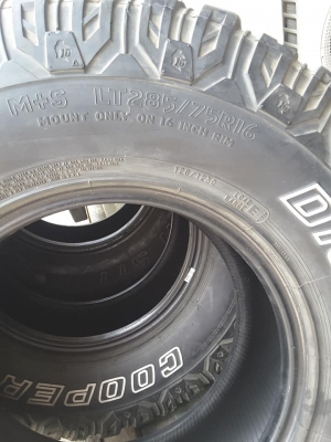 Cooper STT USA. 265-75-16 ปี14 สภาพสวยๆ 1ชุด