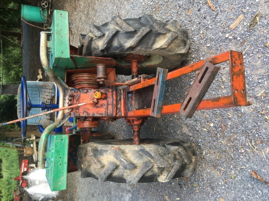 รถไถนั่งขับจักรวาลยนต์ สามเกียร์ พร้อมใช้