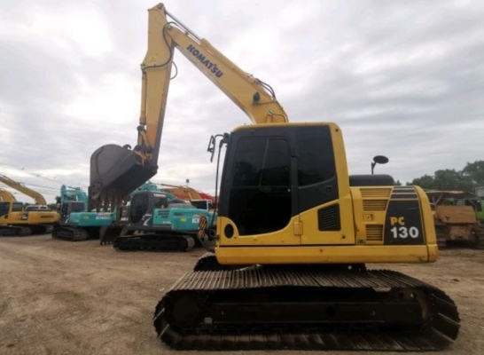 ขาย!! &gt;&gt;&gt; Komatsu Pc130 รุ่น 8 สภาพดี มีอินวอย 8,000 ชม. &lt;&lt;&lt; เบอร์ติดต่อ 098-7155789 086-4631102