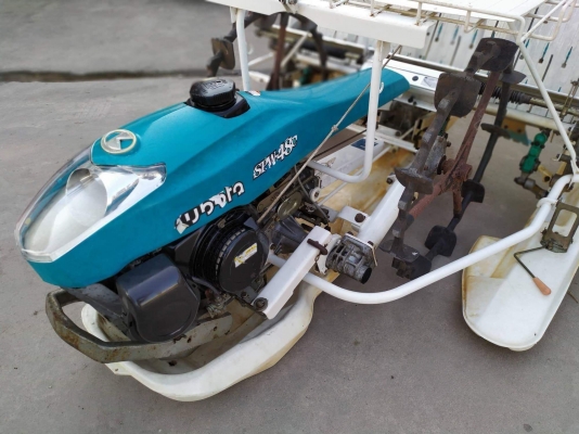 รถดำนา4แถว KUBOTA รถดำนา4แถว KUBOTA