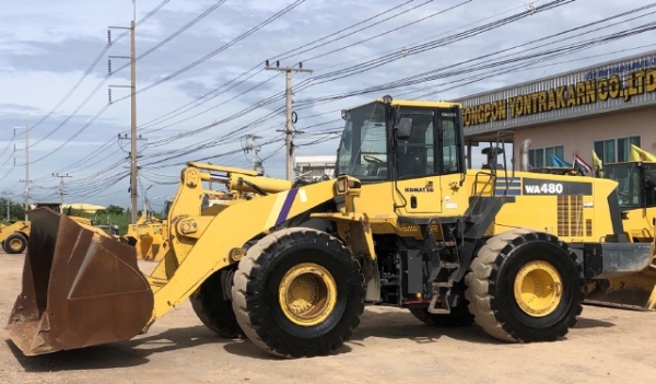 ขายรถตักล้อยาง KOMATSU WA480-6 นำเข้าเองจากญี่ปุ่น สภาพสวยพร้อมใช้ มีVDOการทำงานครับ