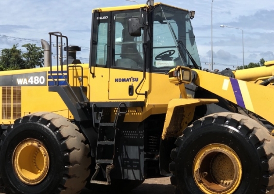 ขายรถตักล้อยาง KOMATSU WA480-6 นำเข้าเองจากญี่ปุ่น สภาพสวยพร้อมใช้ มีVDOการทำงานครับ