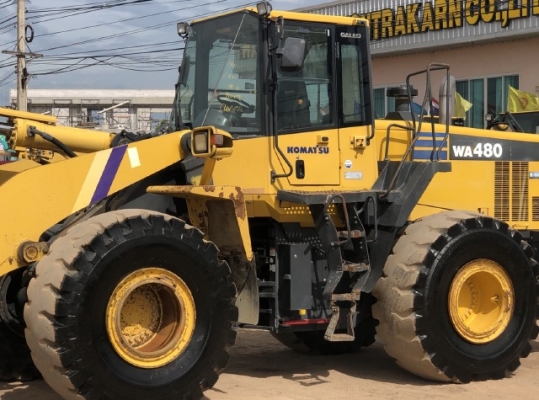 ขายรถตักล้อยาง KOMATSU WA480-6 นำเข้าเองจากญี่ปุ่น สภาพสวยพร้อมใช้ มีVDOการทำงานครับ
