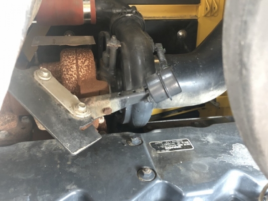 ขายรถตักล้อยาง KOMATSU WA320-6 ปี 2012 นำเข้าเองจากญี่ปุ่น สภาพสวยพร้อมใช้ มีVDOการทำงานครับ ขายรถตักล้อยาง KOMATSU WA320-6 ปี 2012 นำเข้าเองจากญี่ปุ่น สภาพสวยพร้อมใช้ มีVDOการทำงานครับ